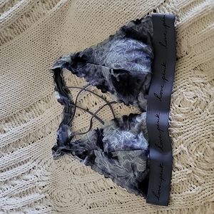 PINK Victoria's Secret lace bralette size M